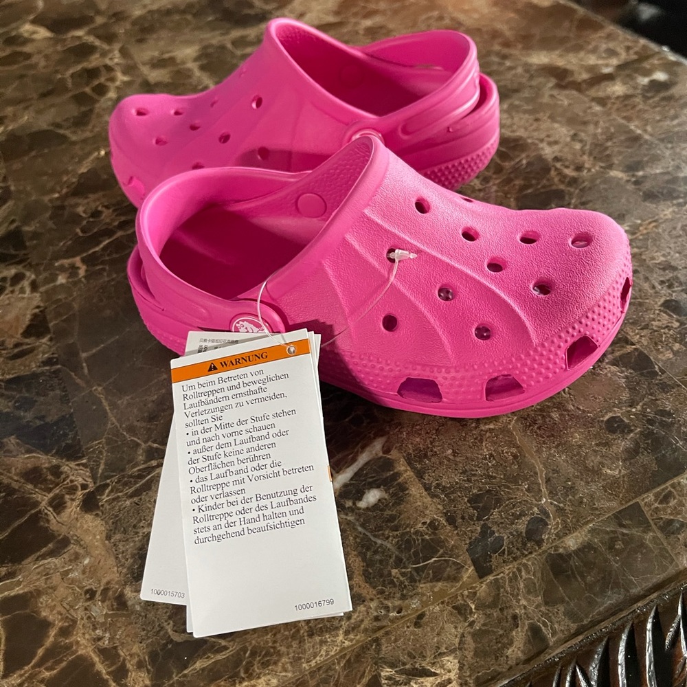 Crocs size 10c